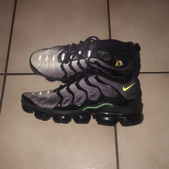 plus size nike sale